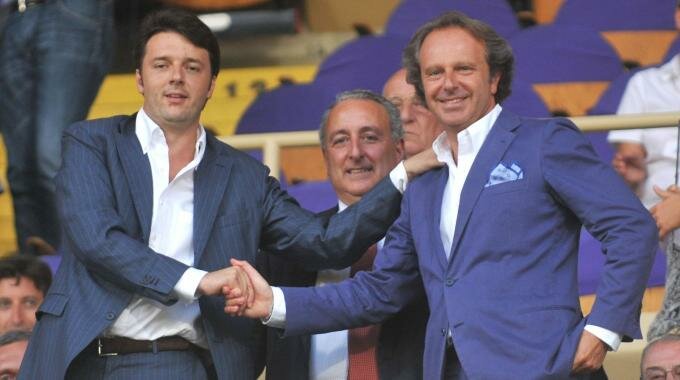 La viola nel cuore: Matteo Renzi con il presidente della Fiorentina Andrea Della Valle