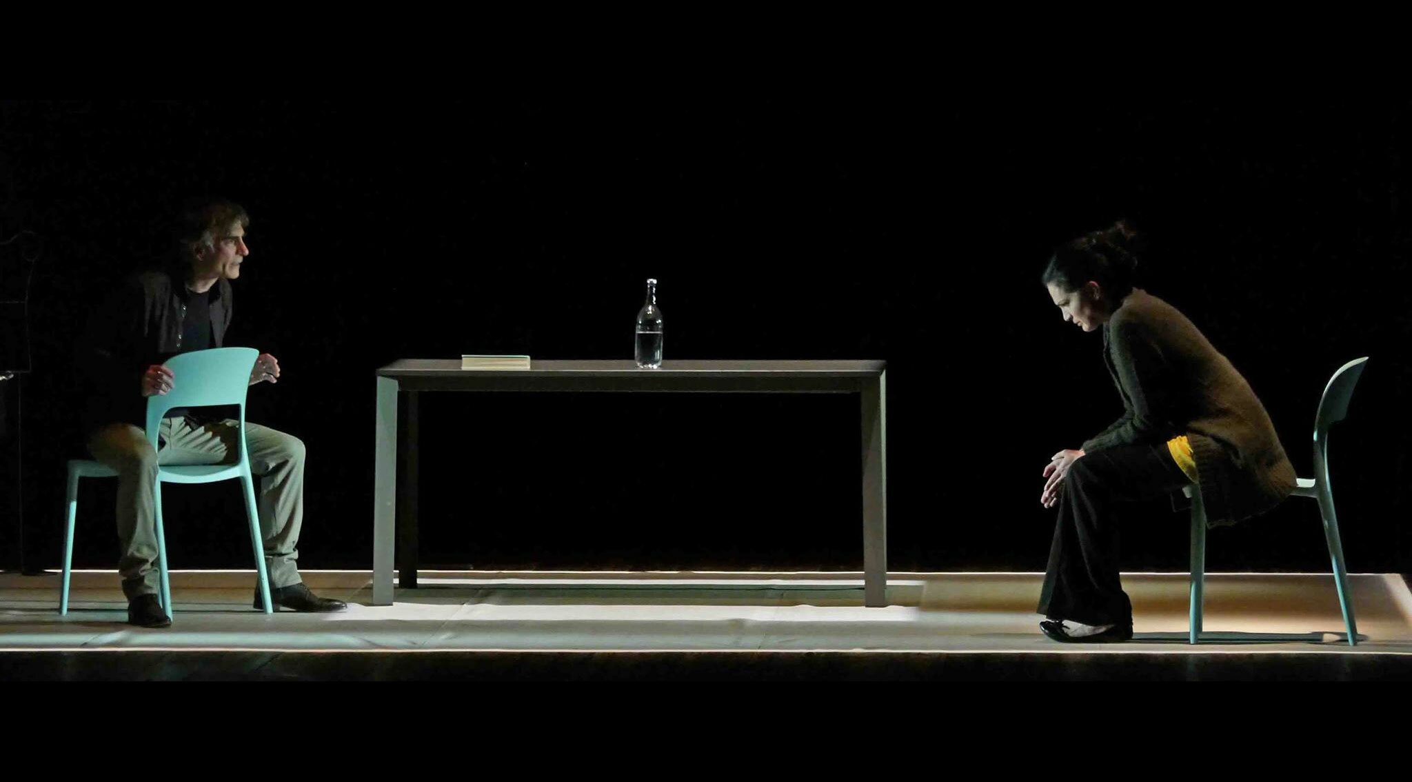 Una scena di "Polvere" di Saverio La Ruina