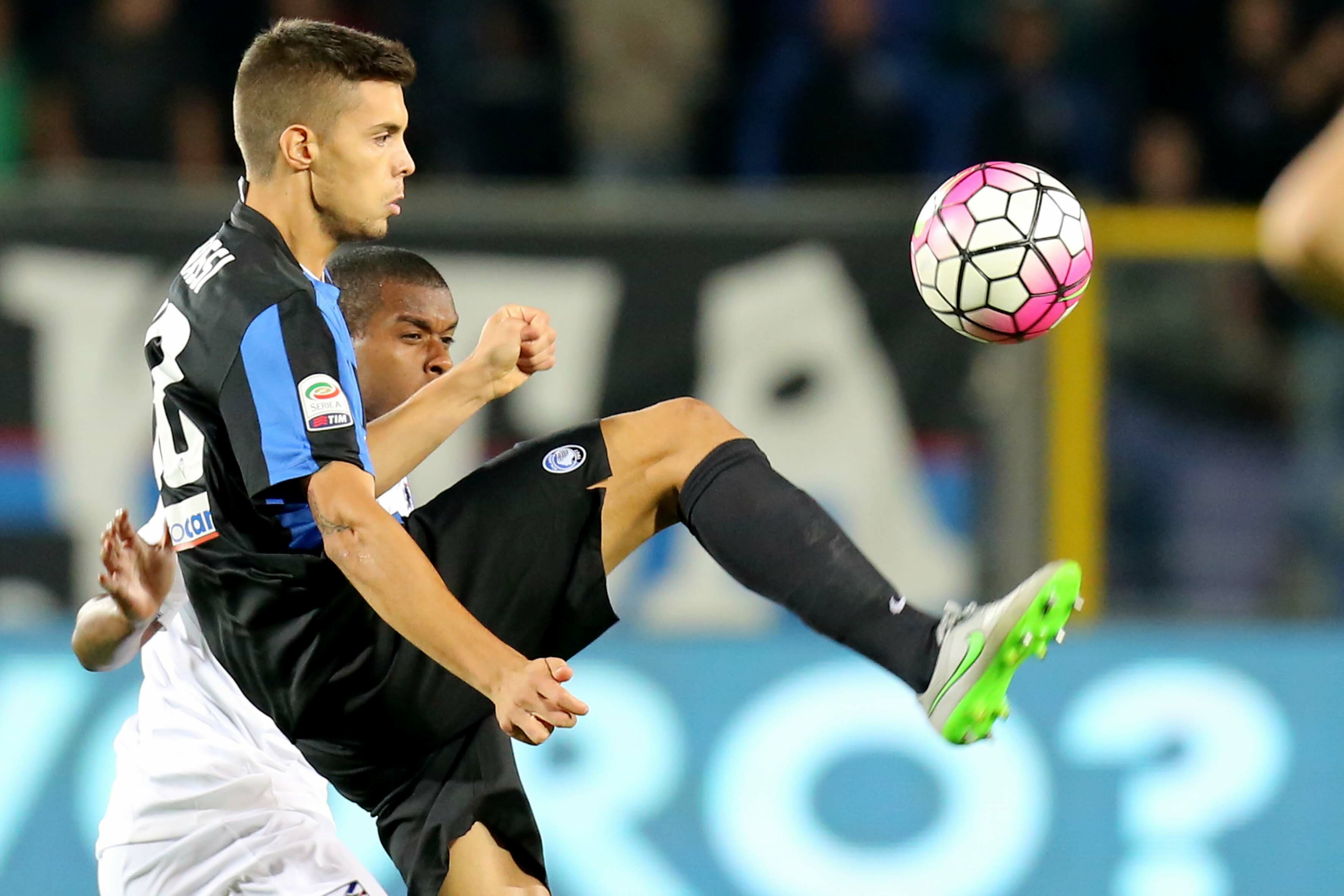 Che sfortuna, Grassi! L’ex Atalanta si è subito infortunato. Sarà lui il mediano che farà rifiatare i tre centrocampisti azzurri