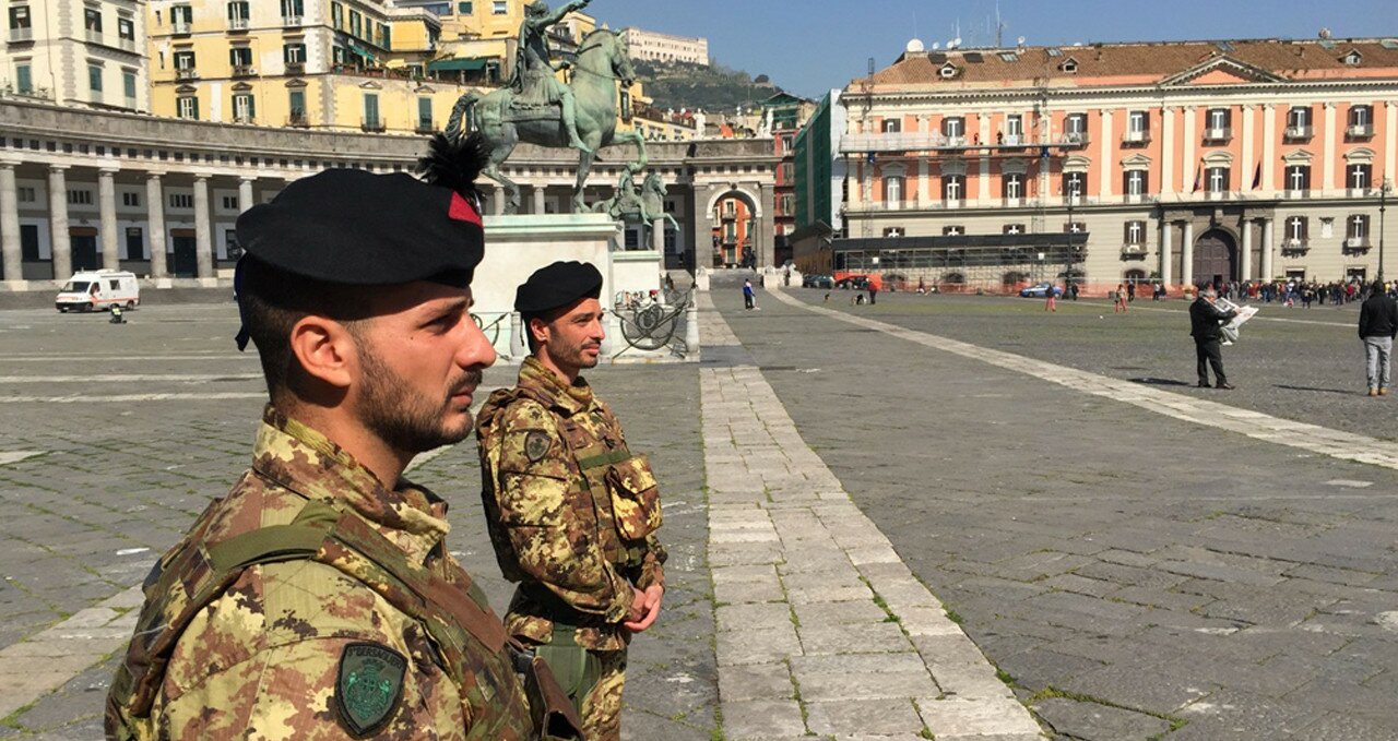 soldati napoli